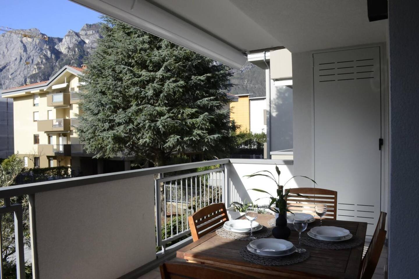 Appartamento Peler13 Con Balcone E Parcheggio Riva del Garda Dış mekan fotoğraf