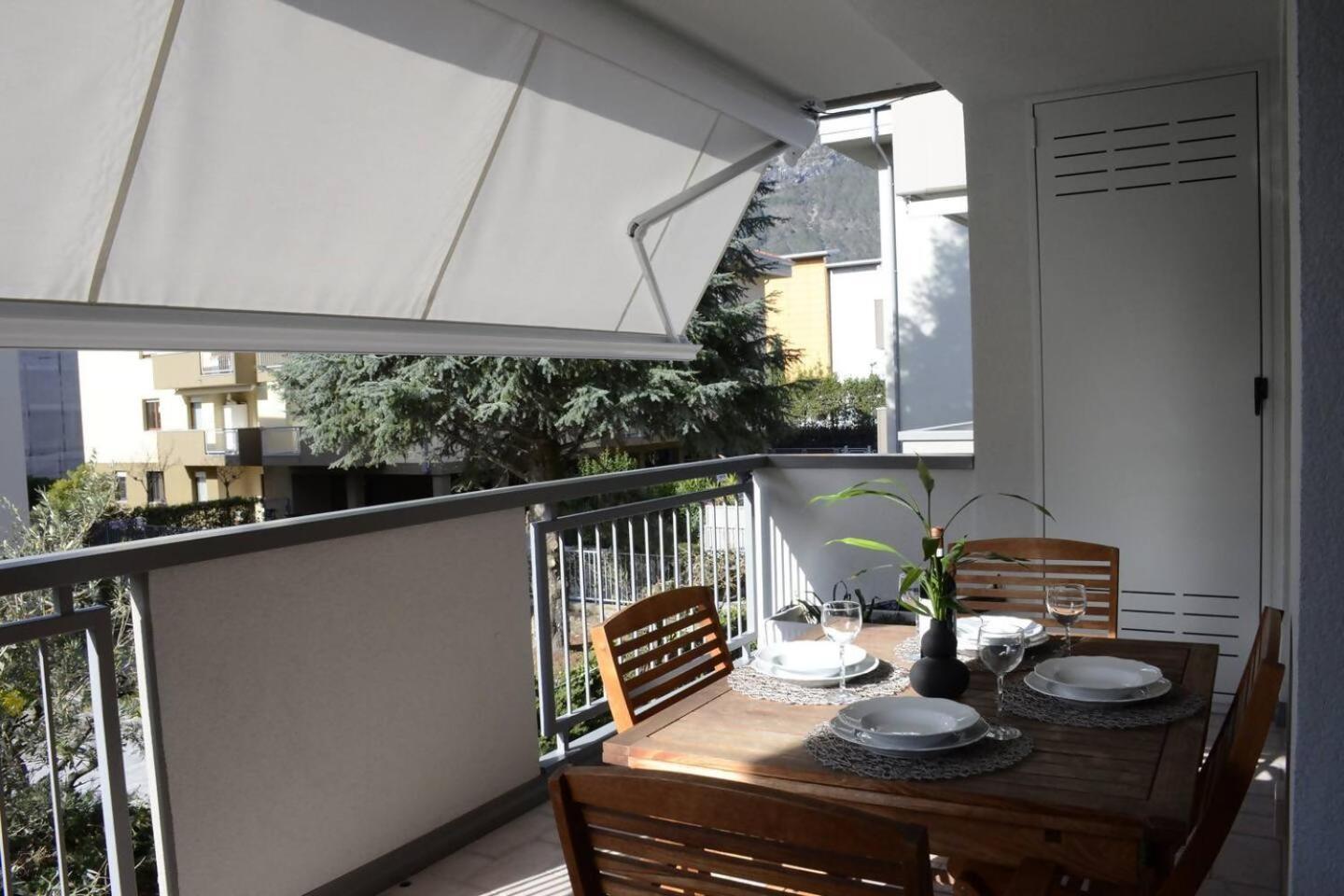Appartamento Peler13 Con Balcone E Parcheggio Riva del Garda Dış mekan fotoğraf