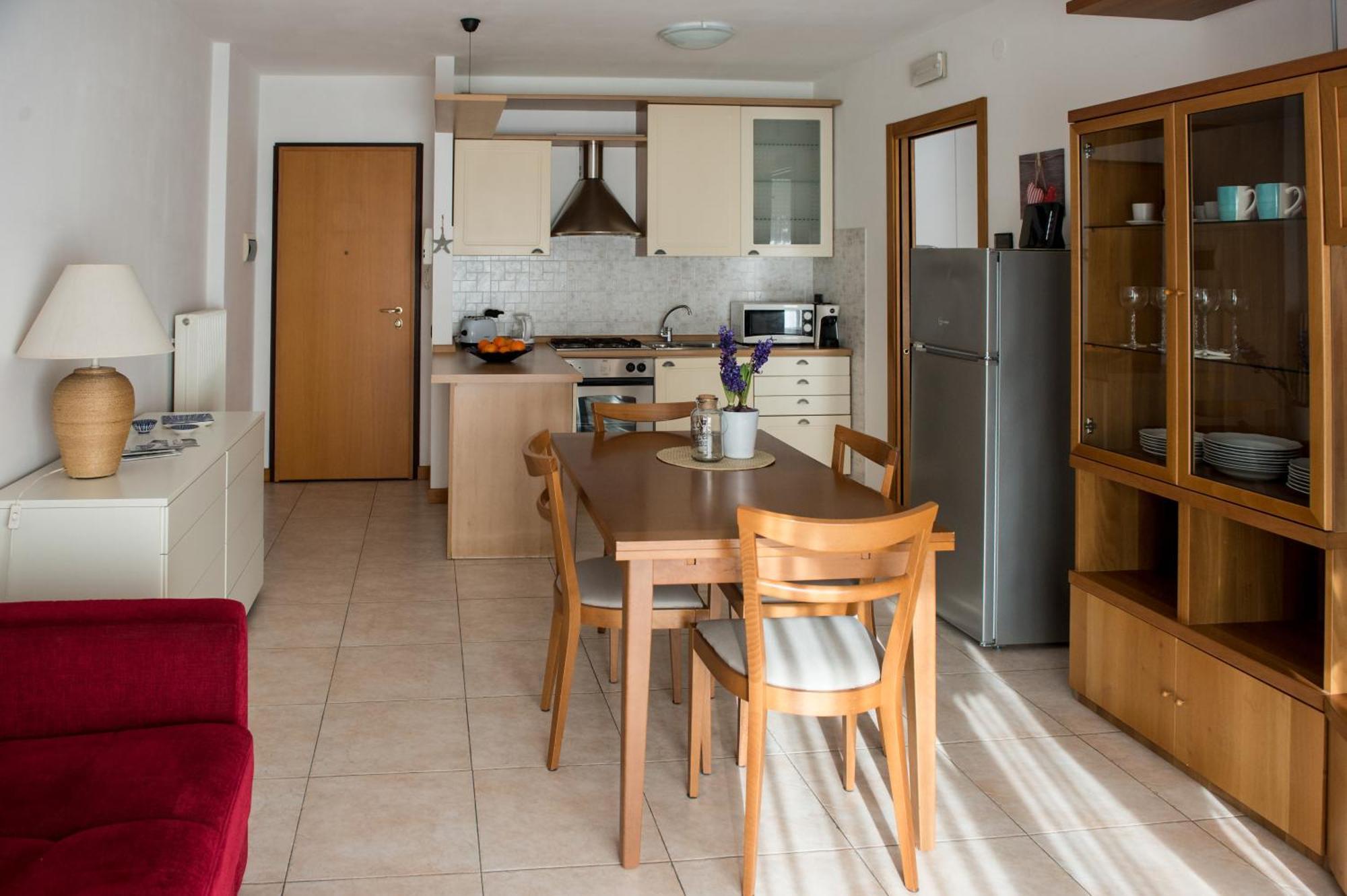 Appartamento Peler13 Con Balcone E Parcheggio Riva del Garda Dış mekan fotoğraf