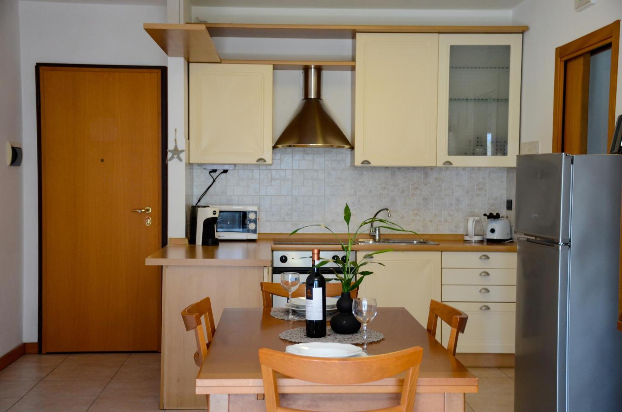 Appartamento Peler13 Con Balcone E Parcheggio Riva del Garda Dış mekan fotoğraf