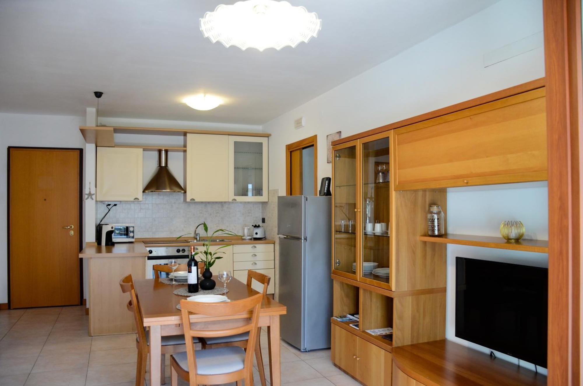Appartamento Peler13 Con Balcone E Parcheggio Riva del Garda Dış mekan fotoğraf